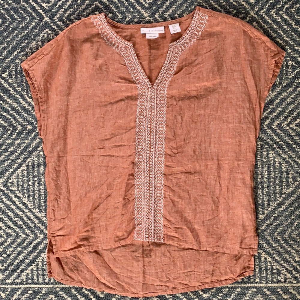 House of Harlow 1960 Peach Embroidered Linen Blouse. Size Small. NWOT